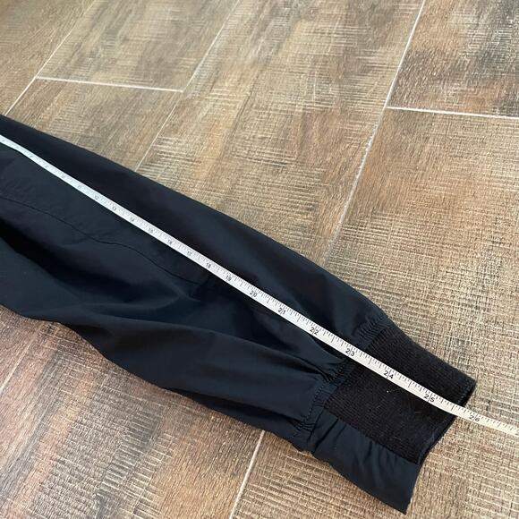 Banana Republic Motion Tech Performance Men’s Lightweight Black Jacket Size M - Picture 12 of 12